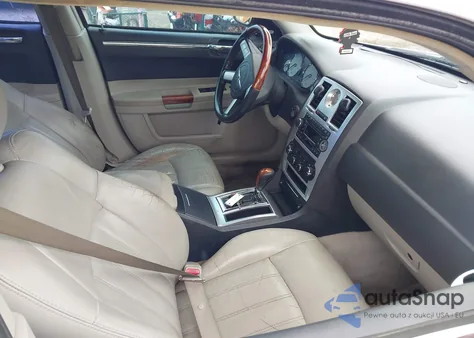 2006 Chrysler 300C from USA, damaged, VIN 2C3KA63HX6H165234